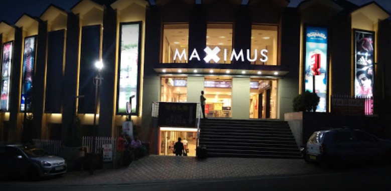 Market maximus mall